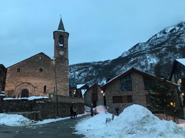 Refugi D' Alos Alos d'Isil Экстерьер фото