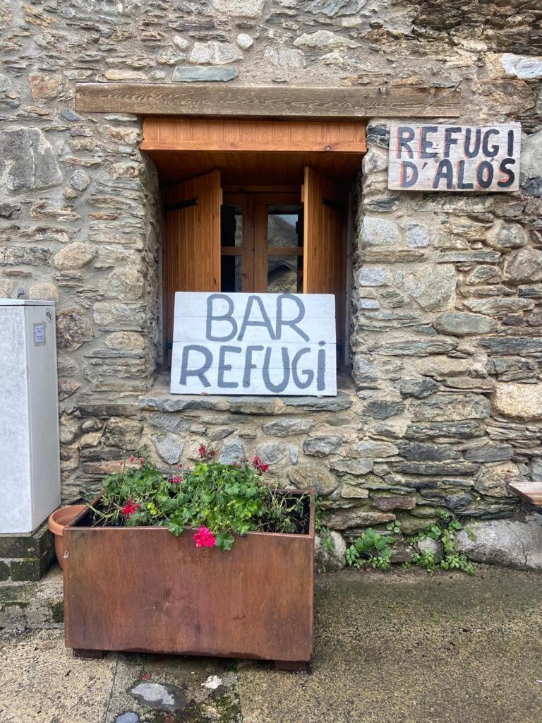 Refugi D' Alos Alos d'Isil Экстерьер фото